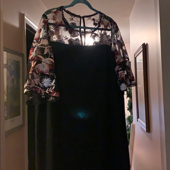 Lane Bryant Dresses & Skirts - Sheath dress plus size 20